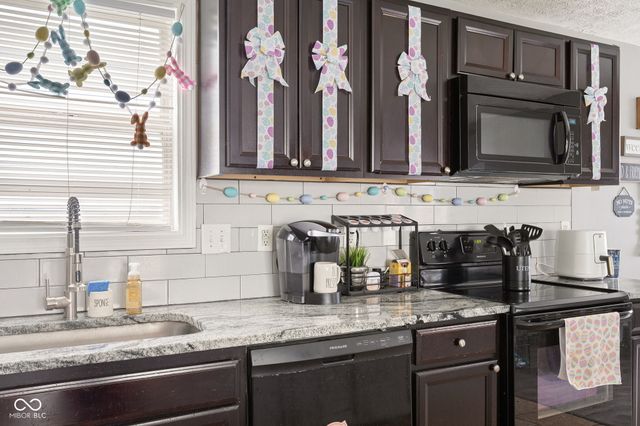 2038 N College Avenue, Indianapolis, IN 46202