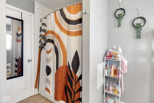 2038 N College Avenue, Indianapolis, IN 46202