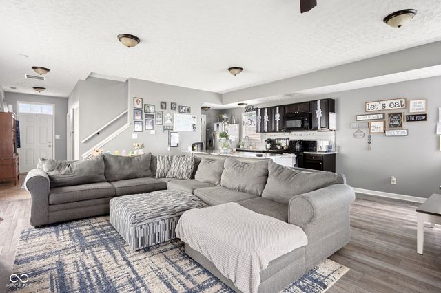 2038 N College Avenue, Indianapolis, IN 46202