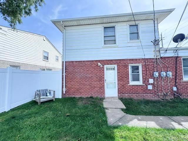 4815 Briarwood Avenue, Royal Oak, MI 48073
