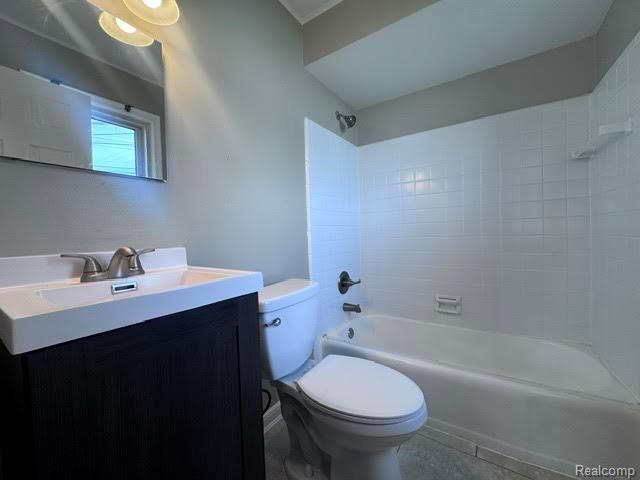 4815 Briarwood Avenue, Royal Oak, MI 48073