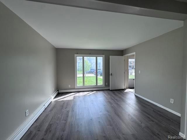 4815 Briarwood Avenue, Royal Oak, MI 48073