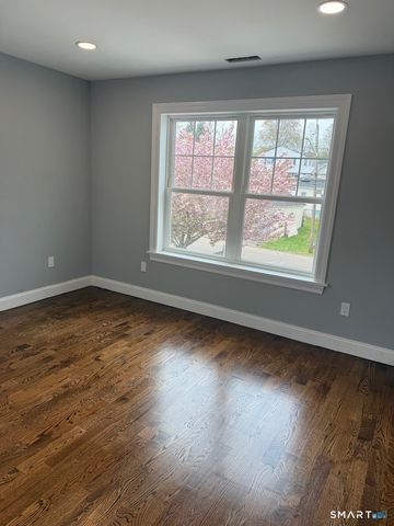 420 Greenwood Street, Bridgeport, CT 06606