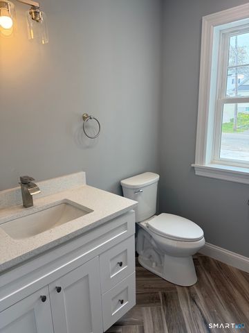 420 Greenwood Street, Bridgeport, CT 06606