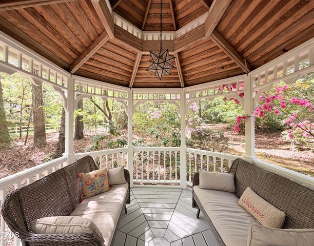 3000 Bentwillow Drive, Fuquay Varina, NC 27526