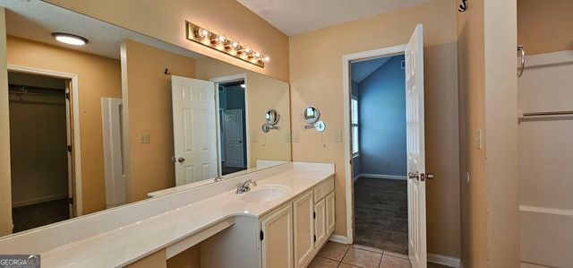 165 Water View Drive, Stockbridge, GA 30281