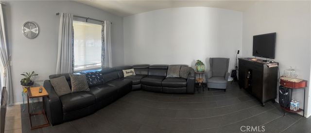 1884 Glow Pointe, San Jacinto, CA 92582