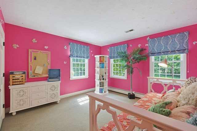 4 David Joseph Rd, Hopkinton, MA 01748