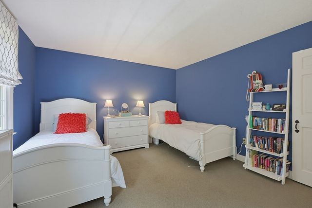 4 David Joseph Rd, Hopkinton, MA 01748