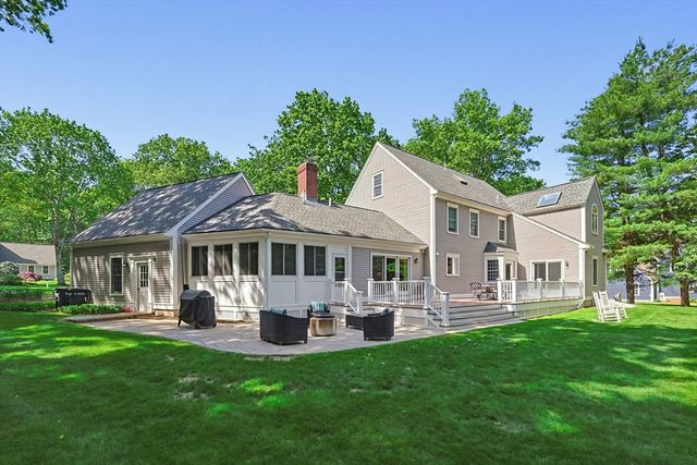 4 David Joseph Rd, Hopkinton, MA 01748