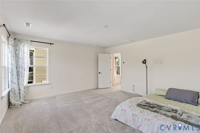 10702 Skippers St, Glen Allen, VA 23059