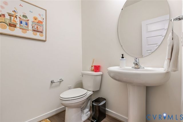 10702 Skippers St, Glen Allen, VA 23059