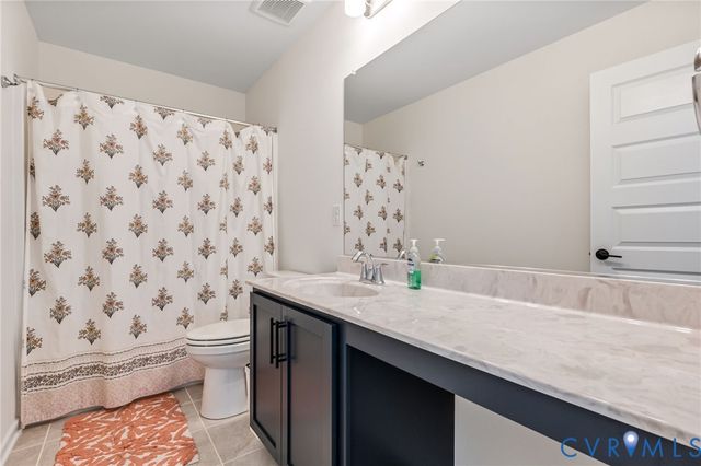 10702 Skippers St, Glen Allen, VA 23059