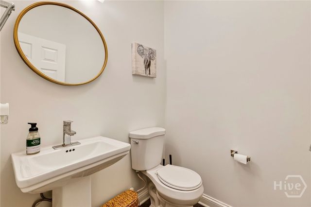 322 Laurel Oak Lane, Savannah, GA 31404