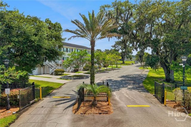 322 Laurel Oak Lane, Savannah, GA 31404