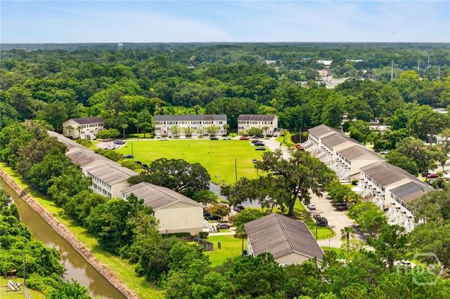 322 Laurel Oak Lane, Savannah, GA 31404