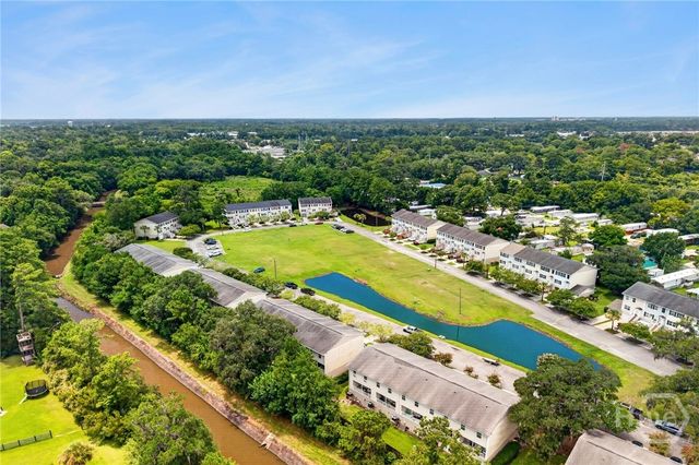 322 Laurel Oak Lane, Savannah, GA 31404