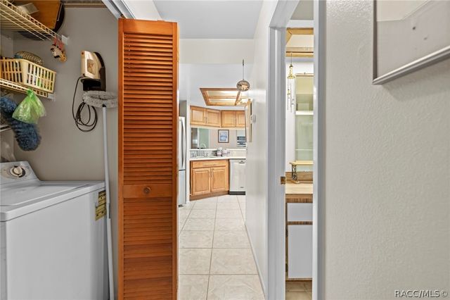 13378 Drayton Dr, Spring Hill, FL 34609