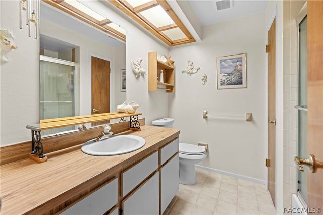 13378 Drayton Dr, Spring Hill, FL 34609