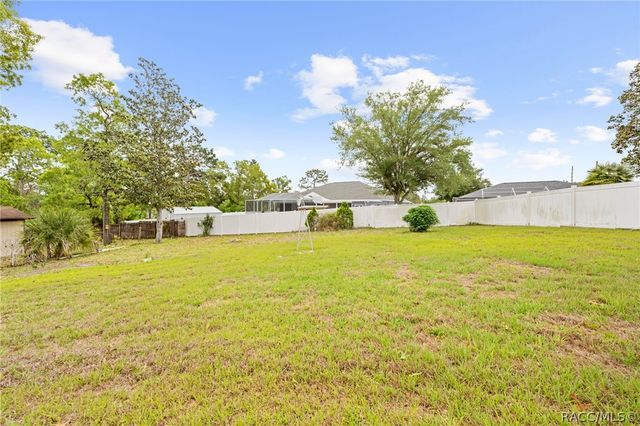 13378 Drayton Dr, Spring Hill, FL 34609