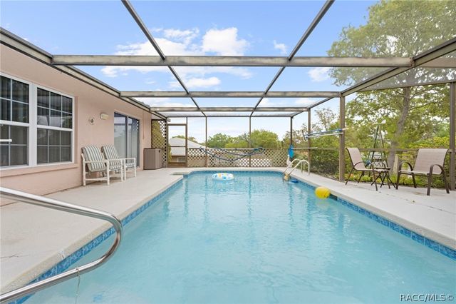 13378 Drayton Dr, Spring Hill, FL 34609