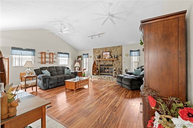 13378 Drayton Dr, Spring Hill, FL 34609