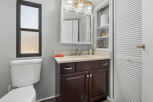 73 River Ledge Drive, Goffstown, NH 03045