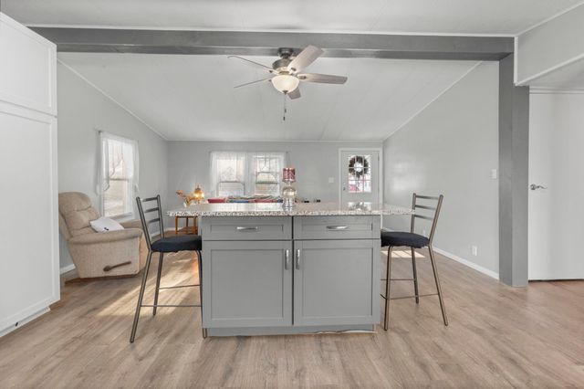 73 River Ledge Drive, Goffstown, NH 03045