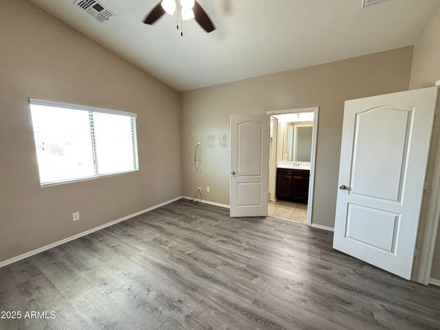 7265 W Glenn Drive, Glendale, AZ 85303