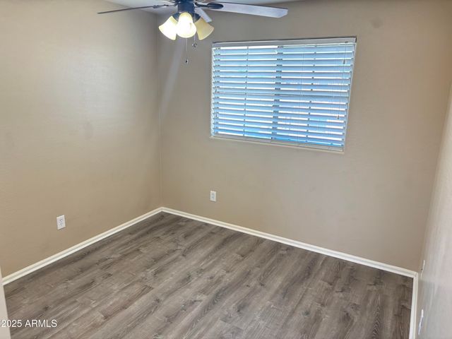 7265 W Glenn Drive, Glendale, AZ 85303