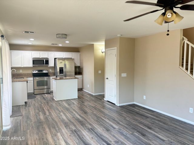 7265 W Glenn Drive, Glendale, AZ 85303