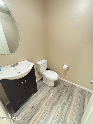 7265 W Glenn Drive, Glendale, AZ 85303