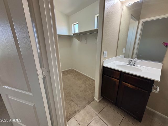 7265 W Glenn Drive, Glendale, AZ 85303