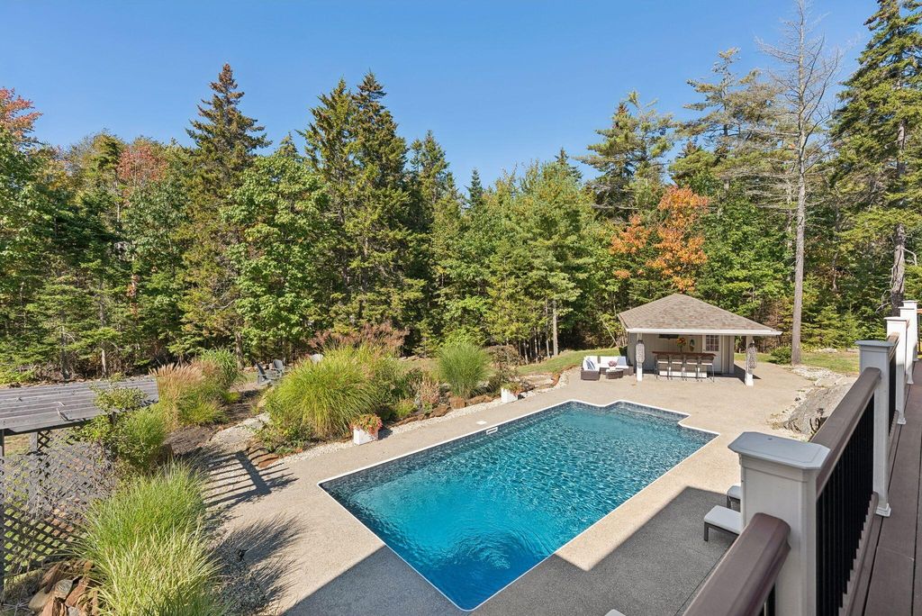 4 Cole Farm Drive, Scarborough, ME 04074 — exterior