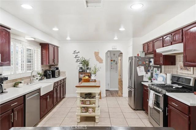 1710 Russell Street, La Habra, CA 90631