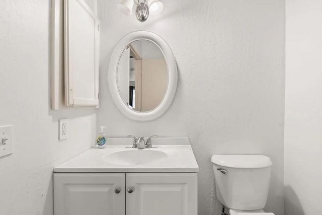 240 Green Meadow Drive B, Watsonville, CA 95076