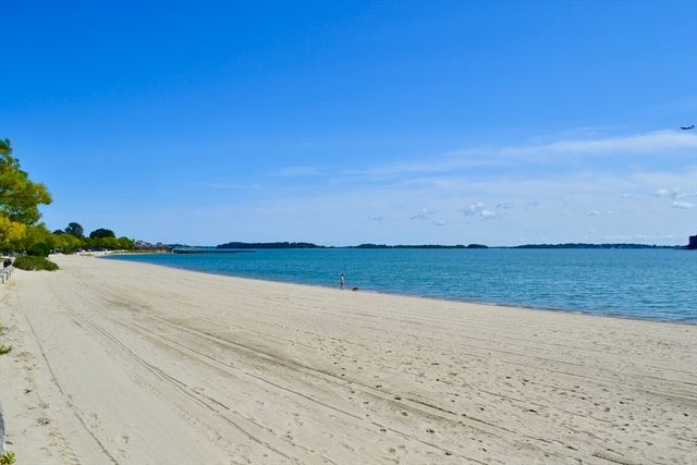 1306 Columbia Rd 4E, Boston, MA 02127