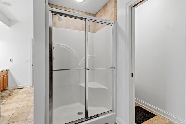 1050 Long Branch Court, Gas City, IN 46933