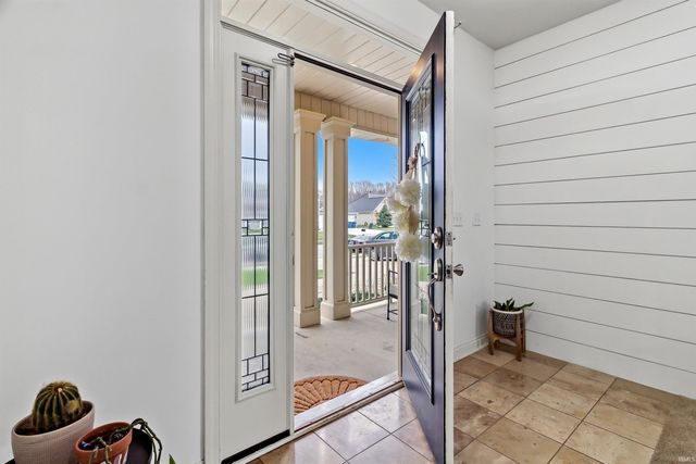 1050 Long Branch Court, Gas City, IN 46933