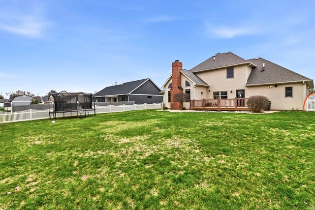 1050 Long Branch Court, Gas City, IN 46933