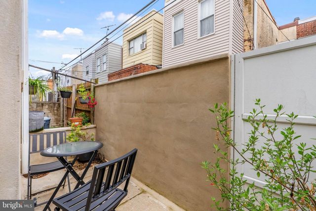 2441 S CLARION ST, Philadelphia, PA 19148
