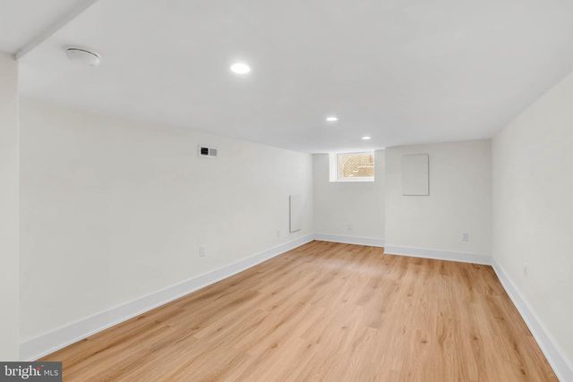 2441 S CLARION ST, Philadelphia, PA 19148