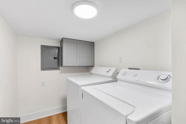 2441 S CLARION ST, Philadelphia, PA 19148