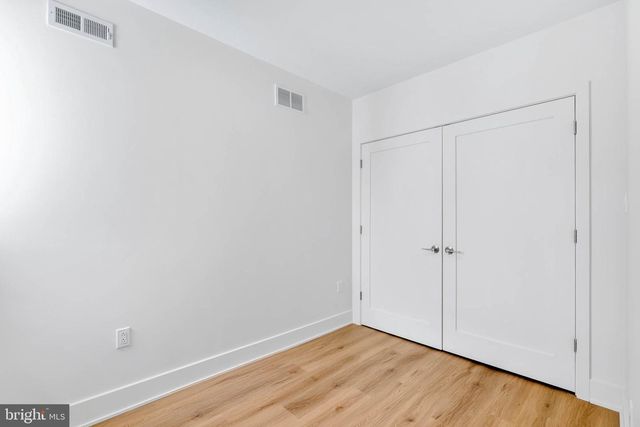 2441 S CLARION ST, Philadelphia, PA 19148