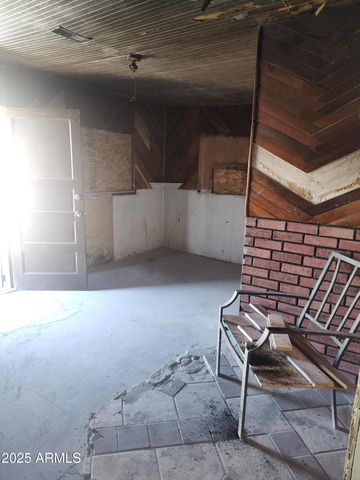 3915 E GREER Street, Miami, AZ 85539