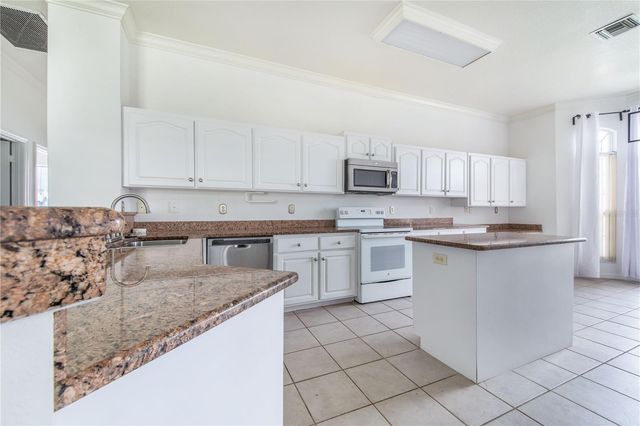132 GOLF AIRE BOULEVARD, Haines City, FL 33844