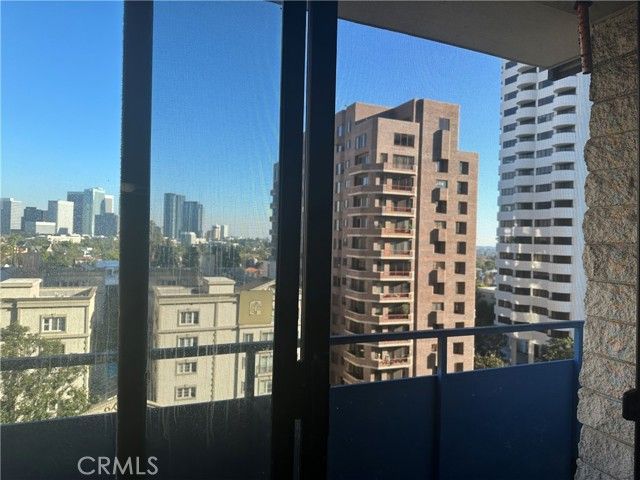 10535 Wilshire Blvd 1002, Los Angeles, CA 90024