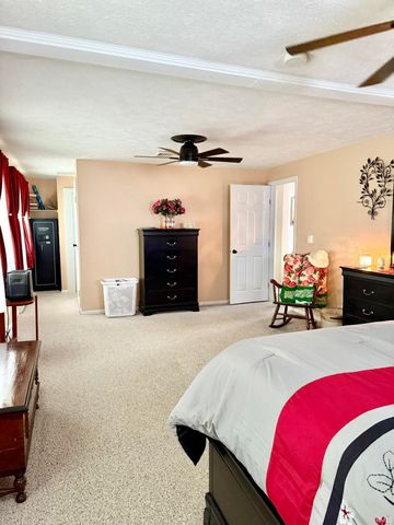 319 Elks Country Club Road, Richmond, IN 47374