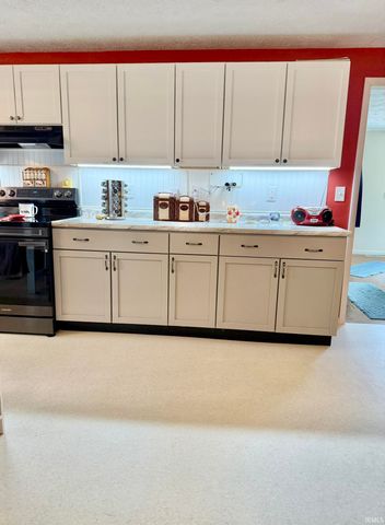 319 Elks Country Club Road, Richmond, IN 47374