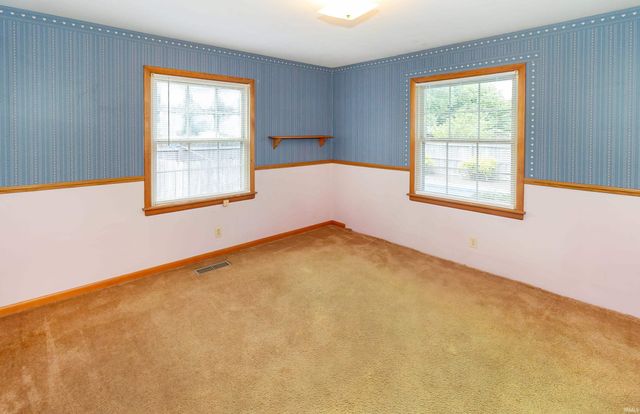 502 E Jefferson Avenue, Chandler, IN 47610